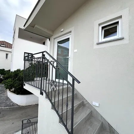 Amula Apartment